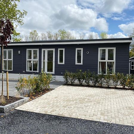 De Friese Wadden Hotell Tzummarum Exteriör bild