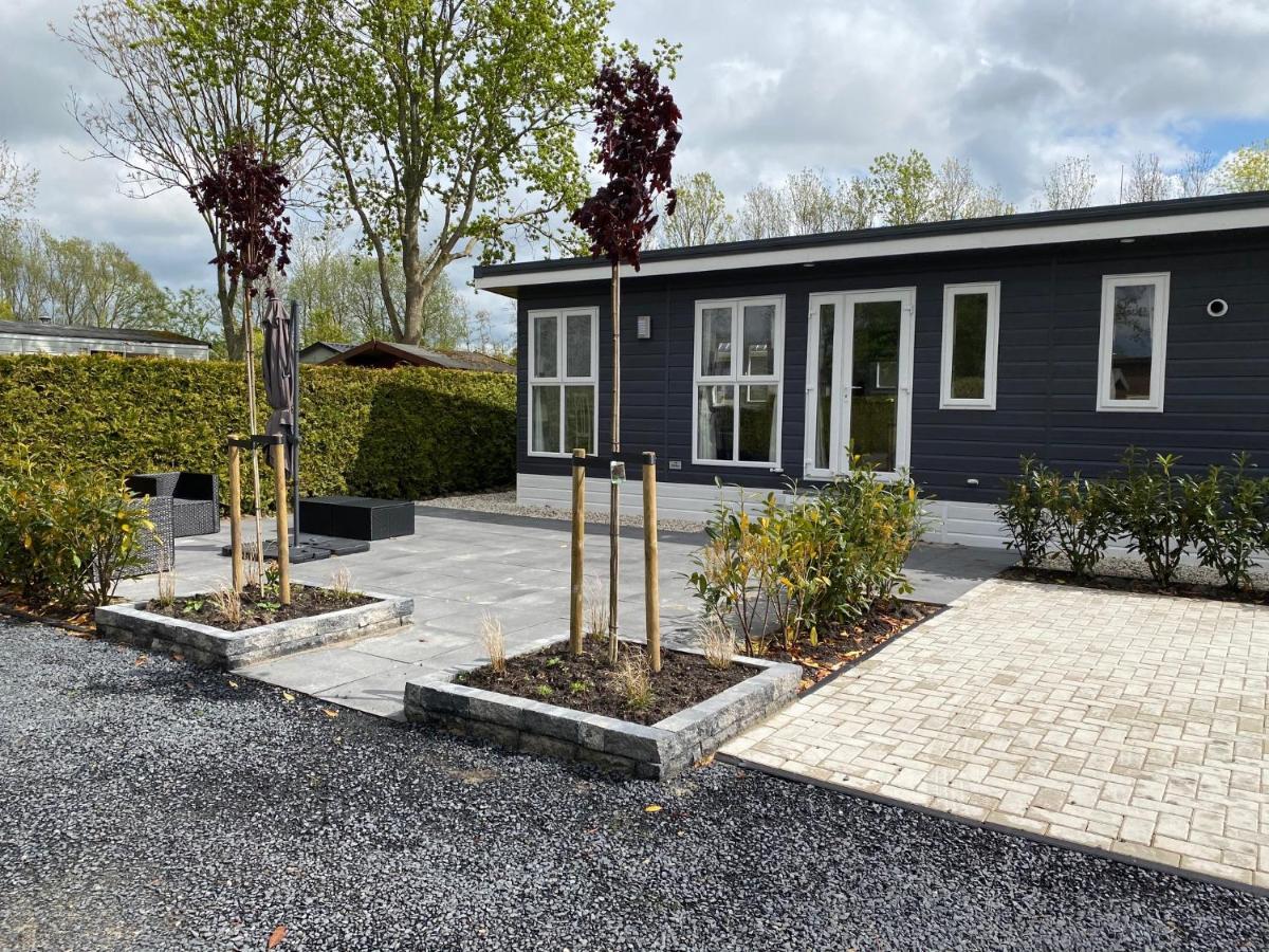 De Friese Wadden Hotell Tzummarum Exteriör bild